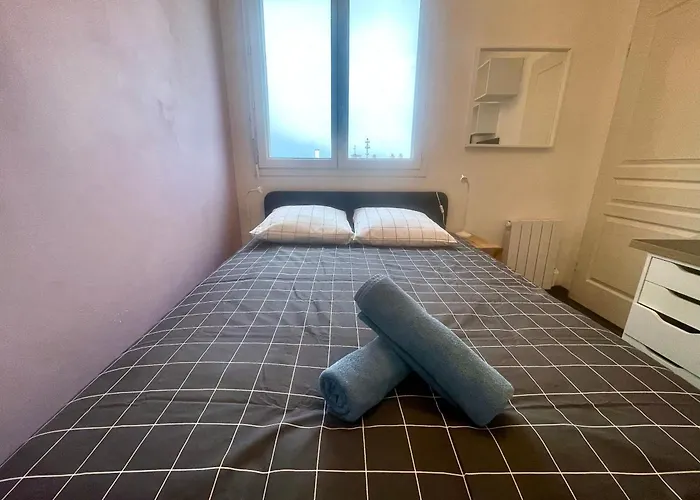 Neyrpic - Cocon Douillet -balcon Apartamento