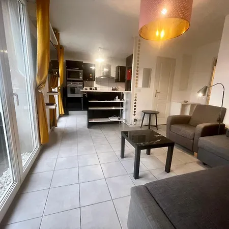 Lägenhet Neyrpic - Cocon Douillet -balcon